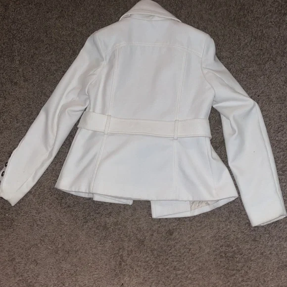 White peacoat in good condition - Picture 7 of 7